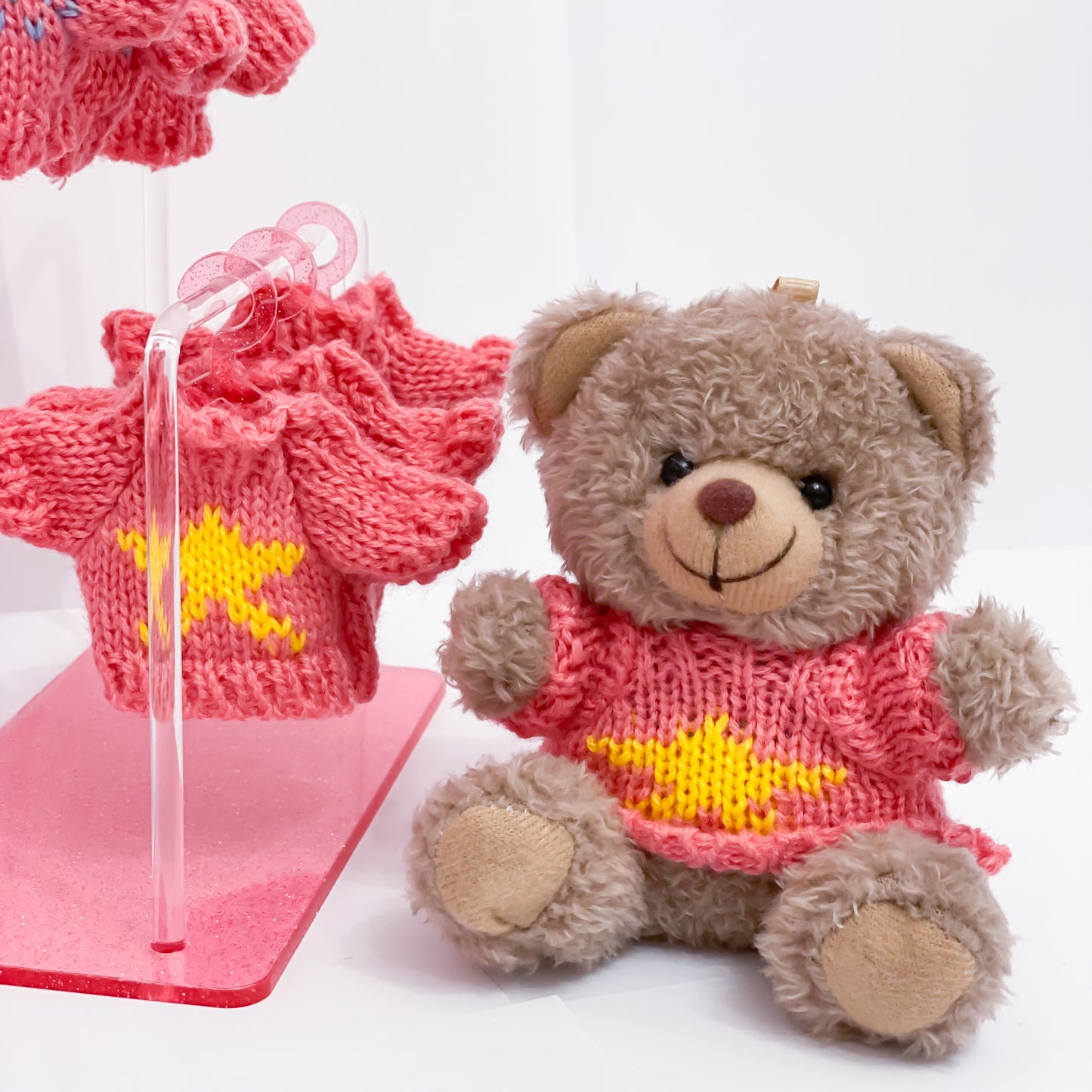 KNITTED SWEATER
