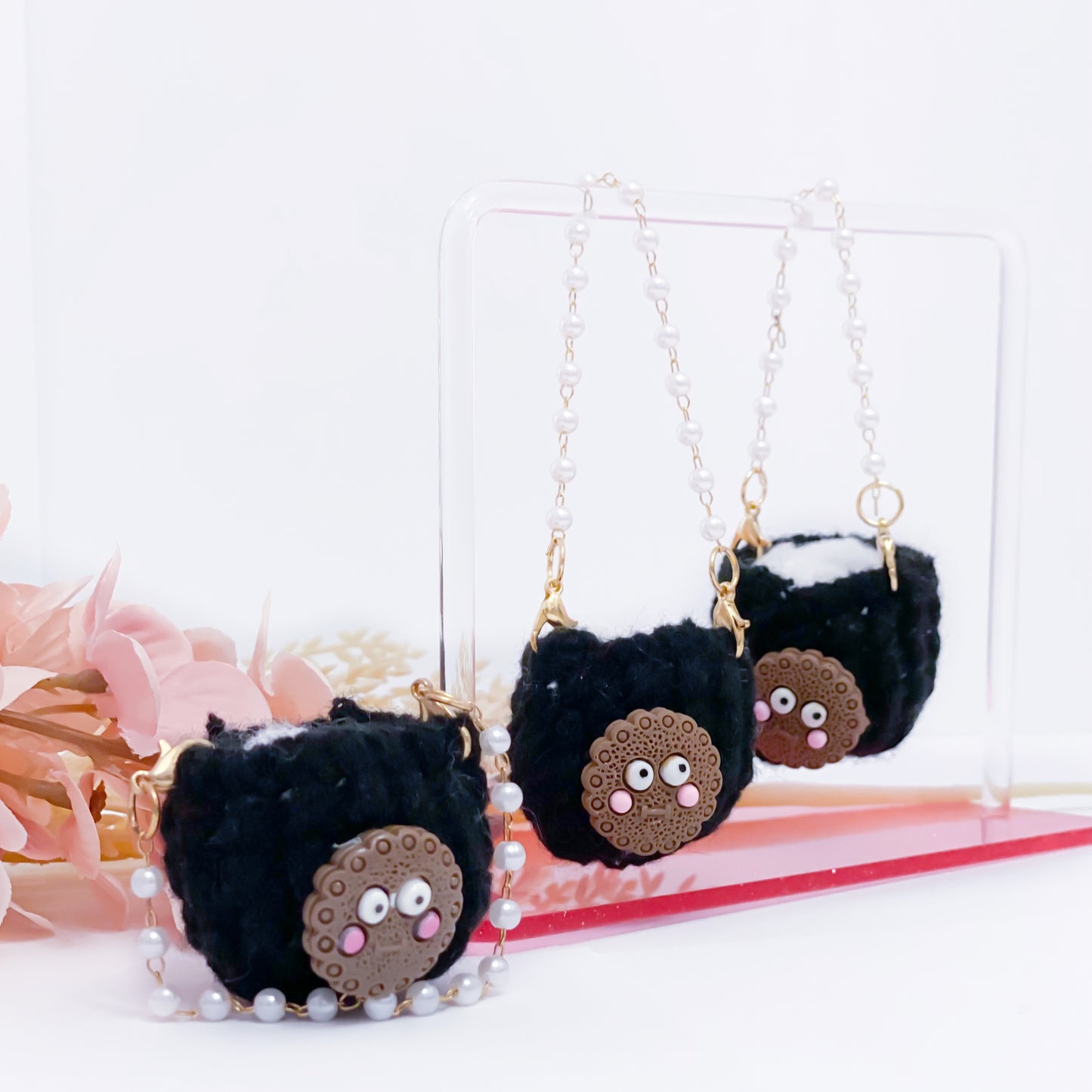 BAG WITH CHARM