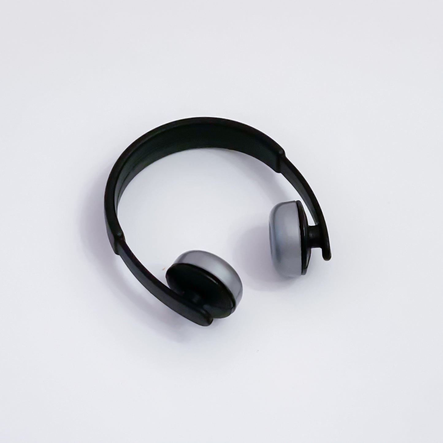 HEADPHONE